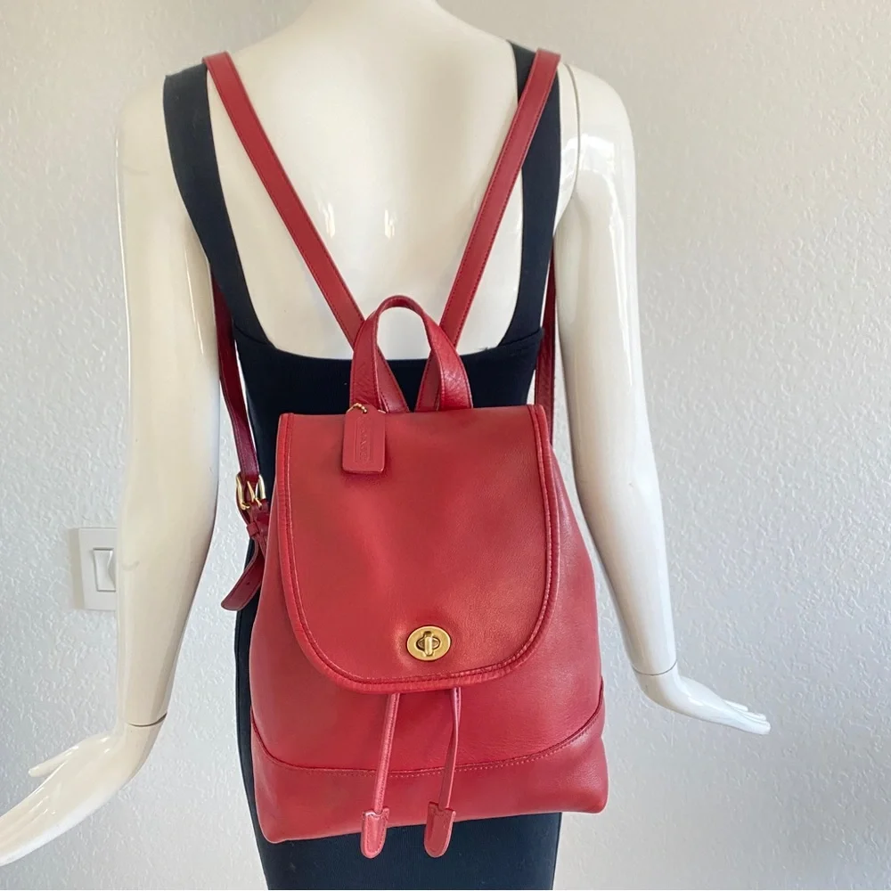 Vintage coach Leather Backpack red